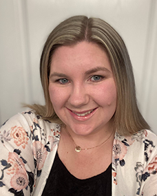 Caitlin – Dental Hygienist